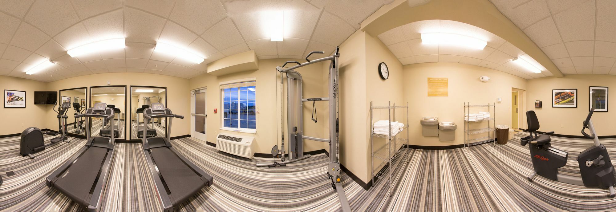 Candlewood Suites Sidney By Ihg Exteriér fotografie